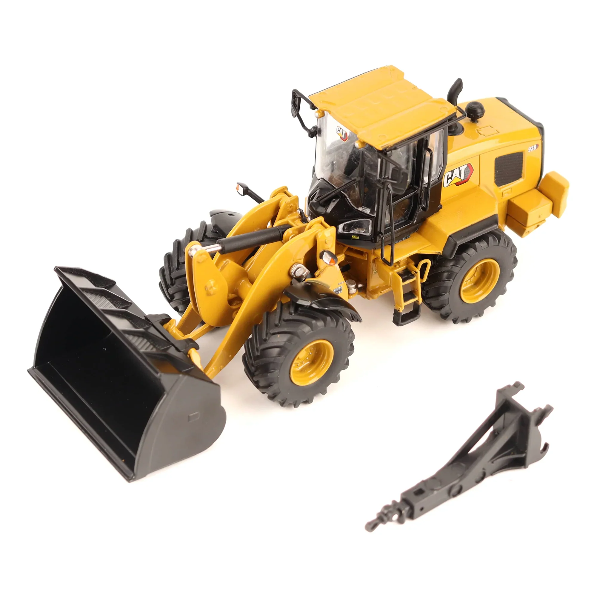 1:50 Cat® 938 Wheel Loader - Image 4
