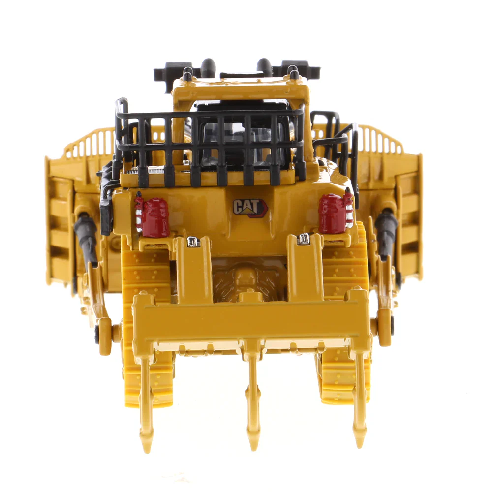 1:87 D11 Track-Type Tractor - Image 2
