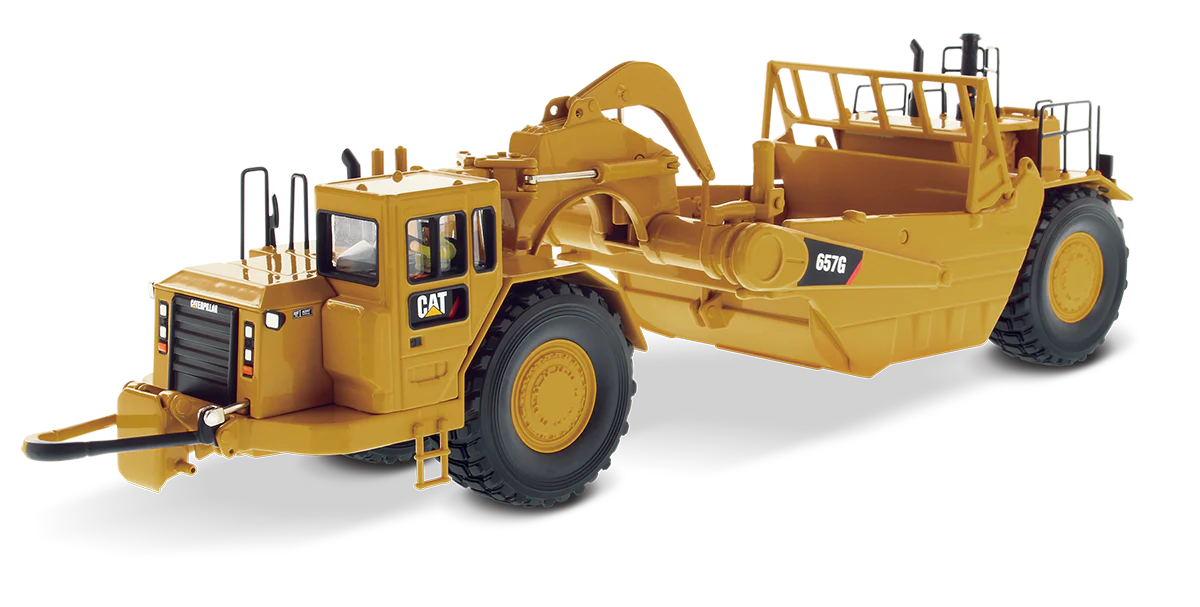1:50 657G Core Classic Wheel Tractor Scraper