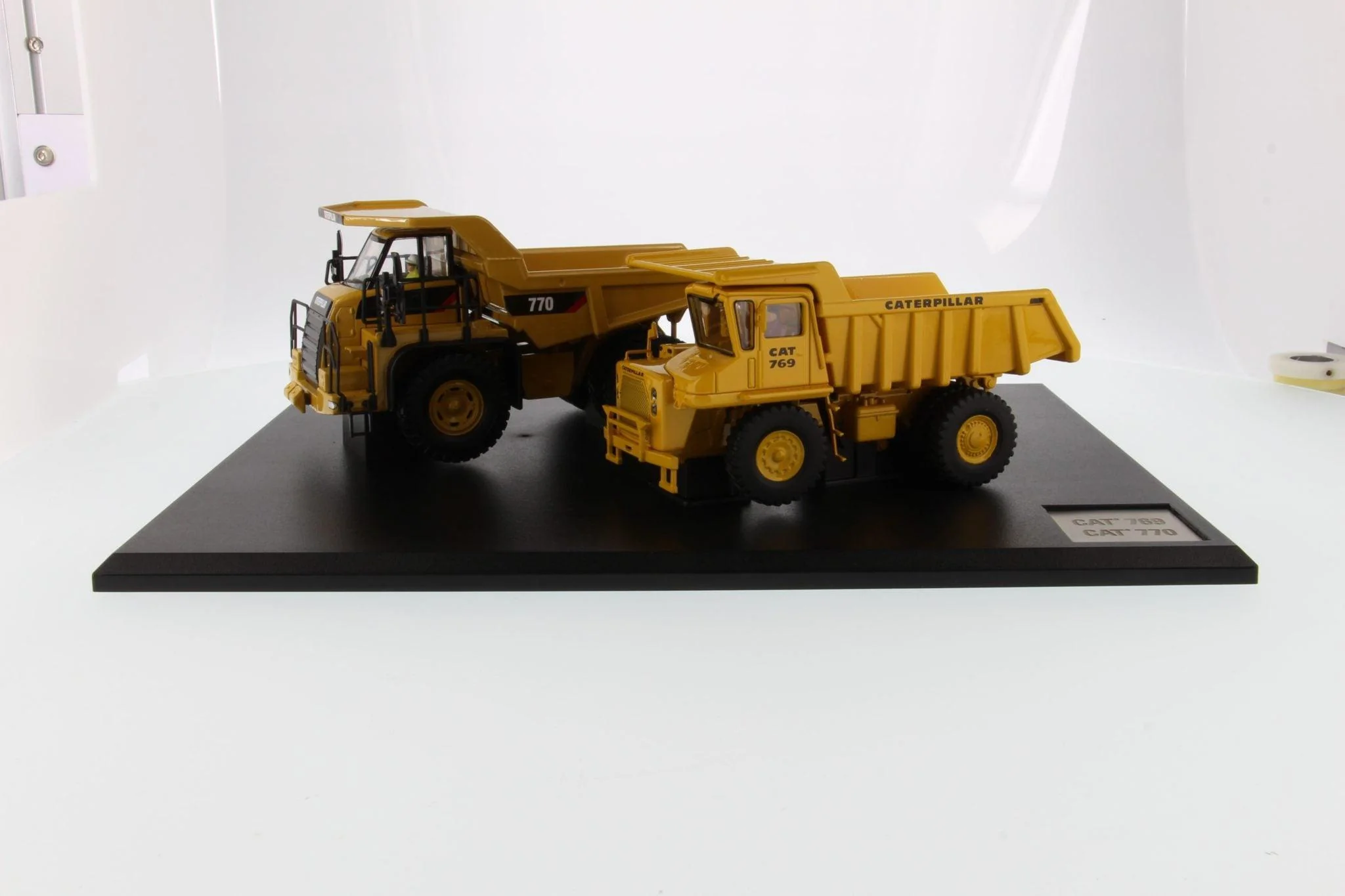 1:50 769 and 770 Off Highway Truck - Image 2